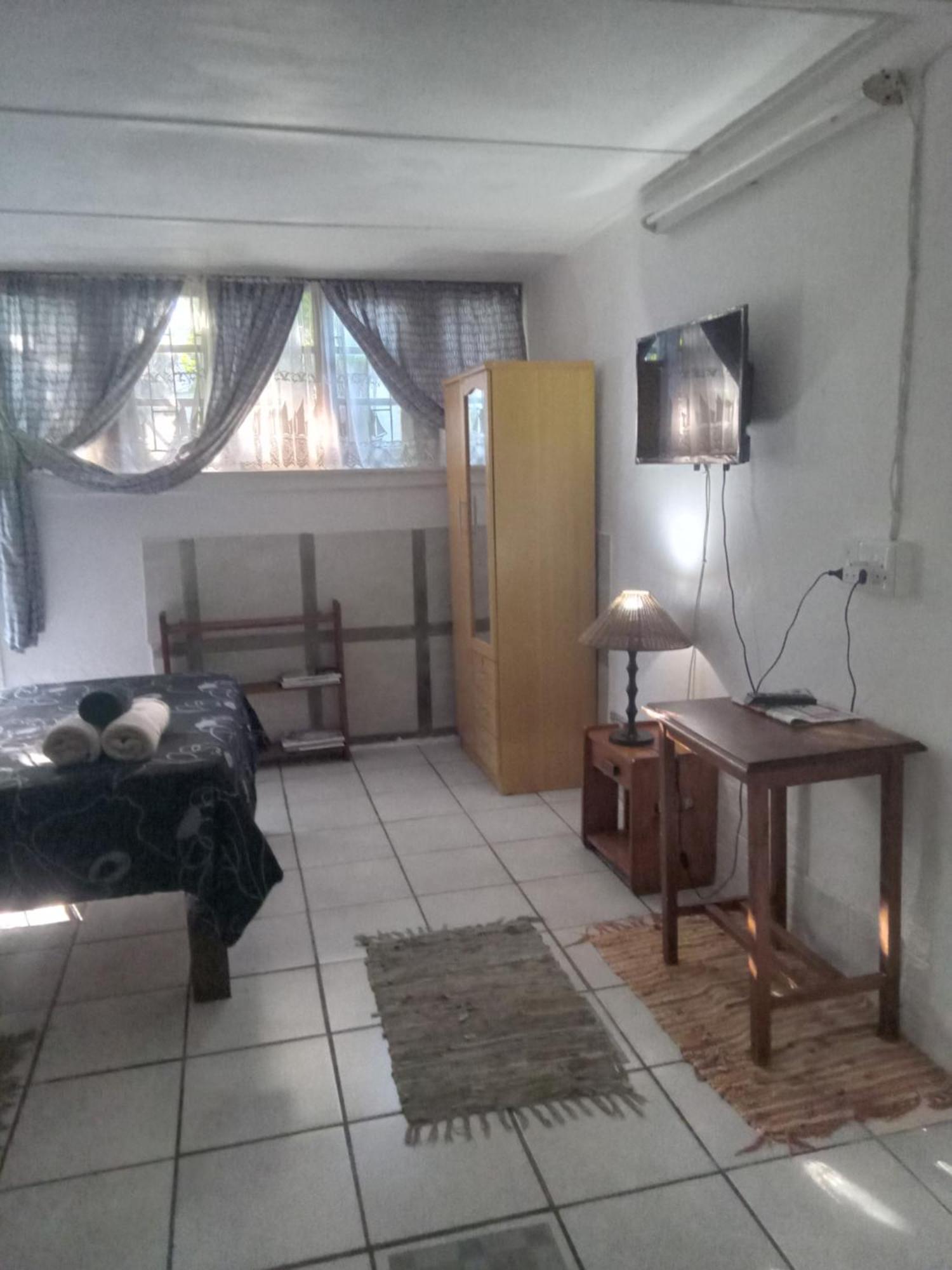 Self Catering Unit 6, Sandbaai Hermanus Room photo